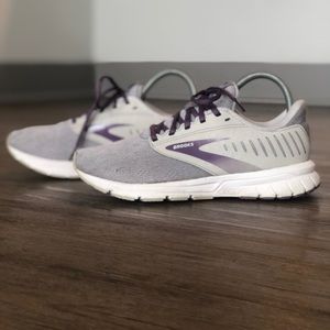 Brooks Womens Signal 2
